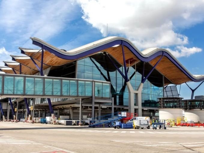 Adolfo Suárez Madrid-Barajas Airport MAD
