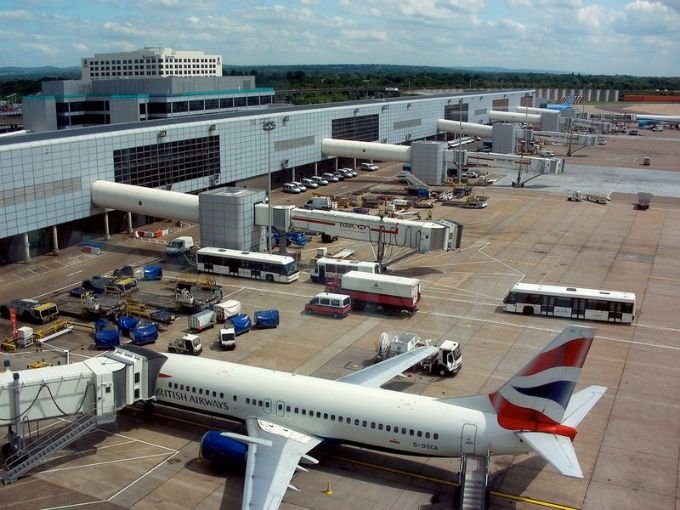 London Gatwick Airport, LGW